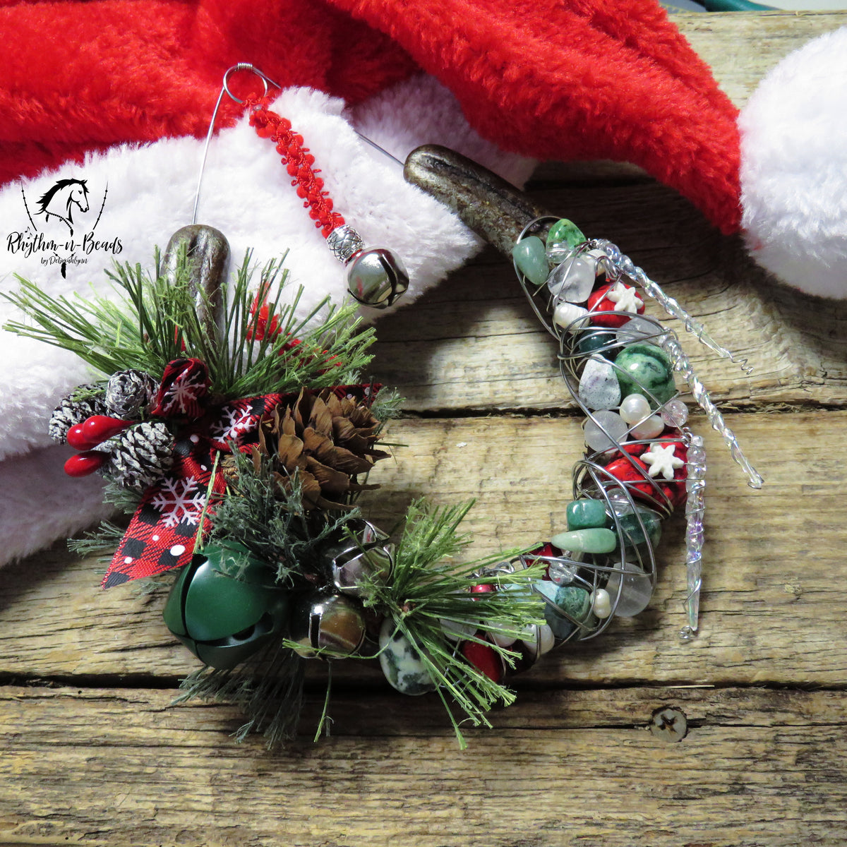 DIY Christmas Horseshoe Decor  12 Days of Christmas 