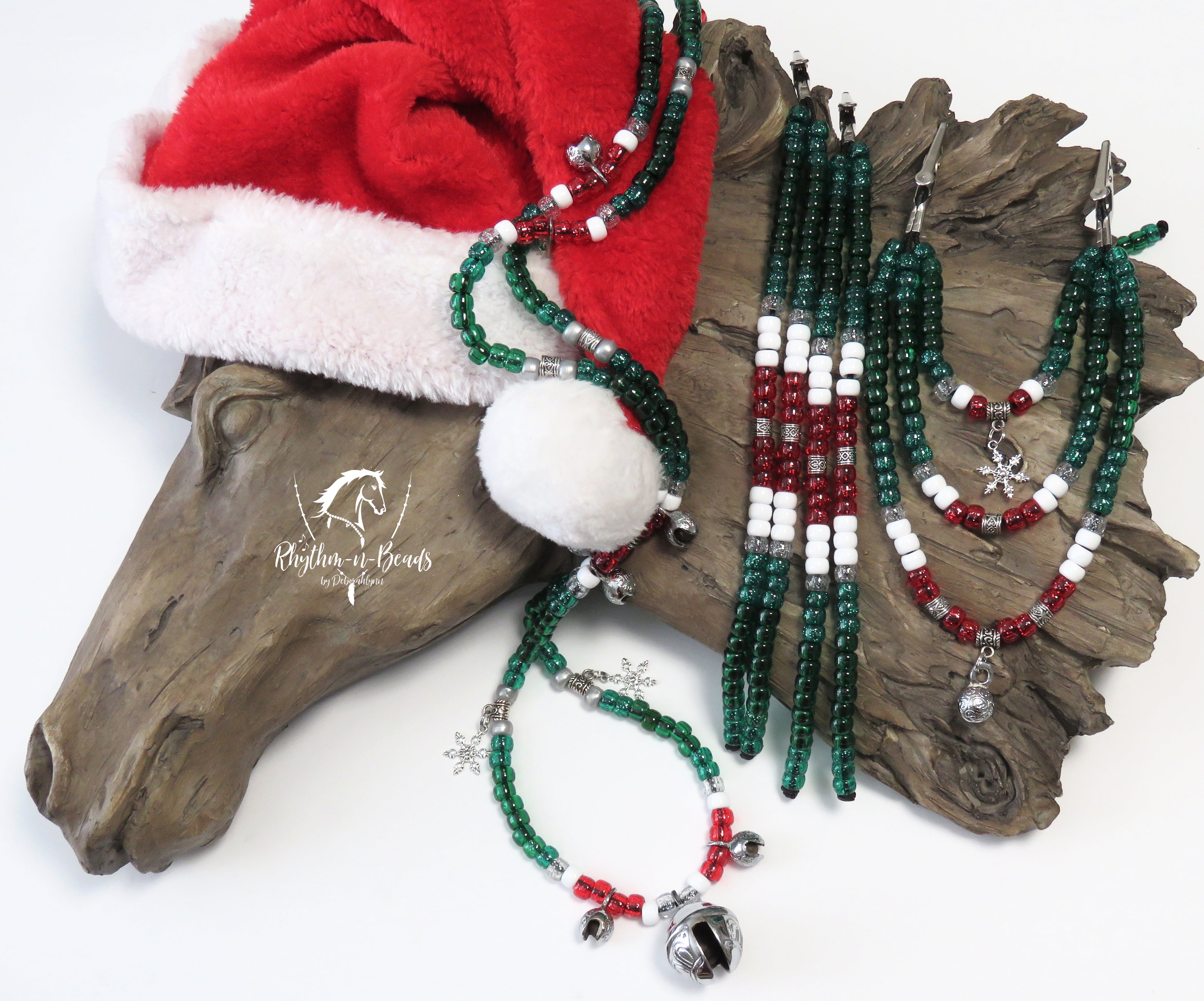 MISTLETOE & HOLLY Christmas Rhythm Bead Necklace