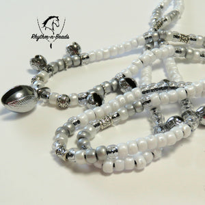 SNOW & ICE Christmas Rhythm Bead Necklace